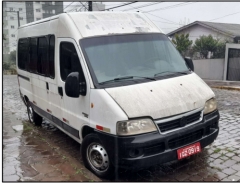 J.04: PROCESSO Nº 5006051-40.2022.4.04.7107 ▬  Um micro-ônibus...